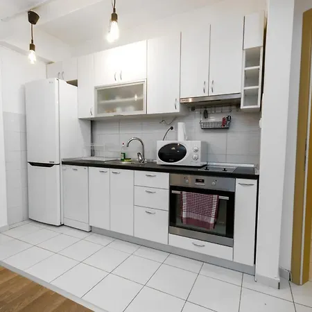 One Bedroom With Private Parking Апартаменти *