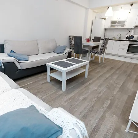 One Bedroom With Private Parking * Скоп'є